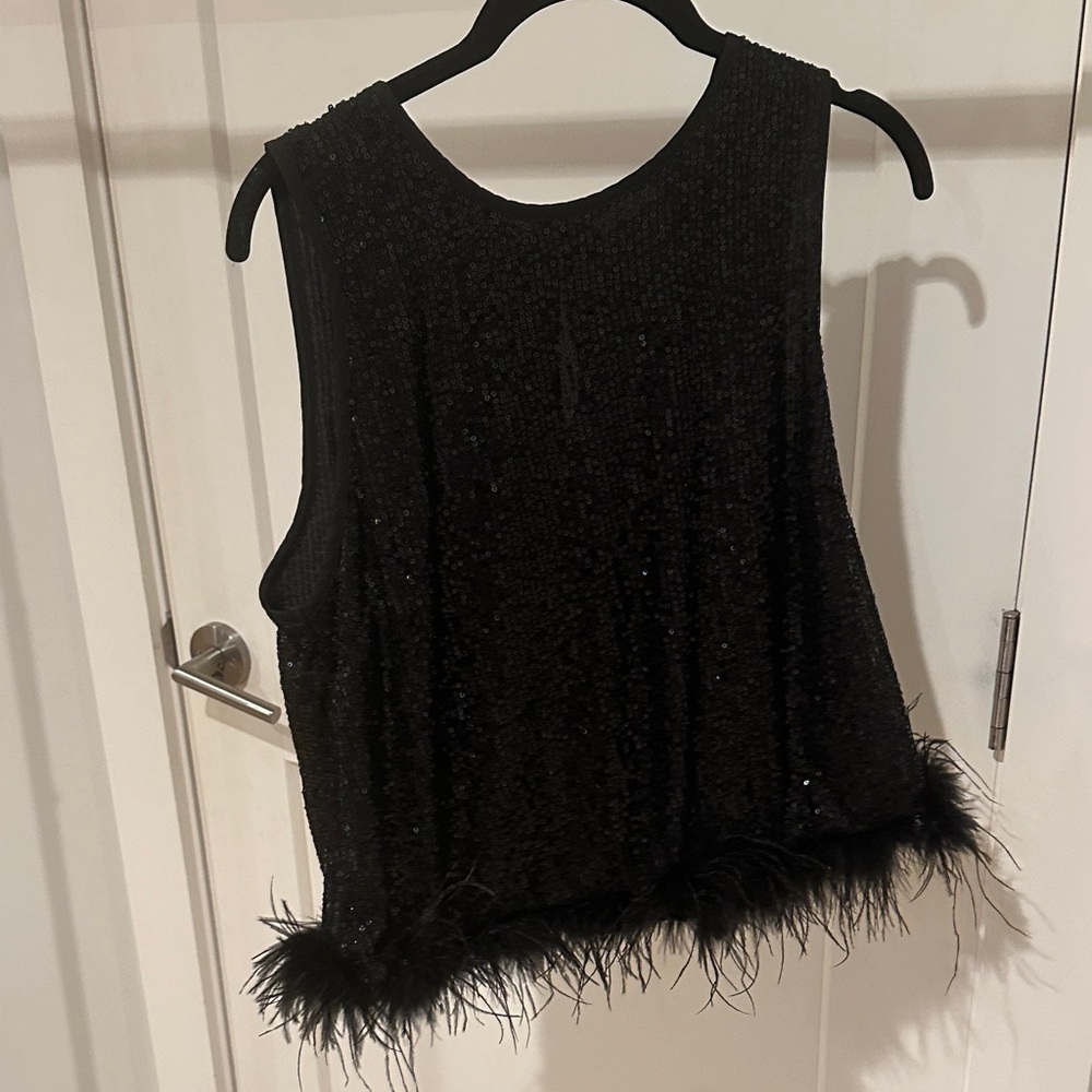 Entro Black Textured Tank Top with Feather Hem